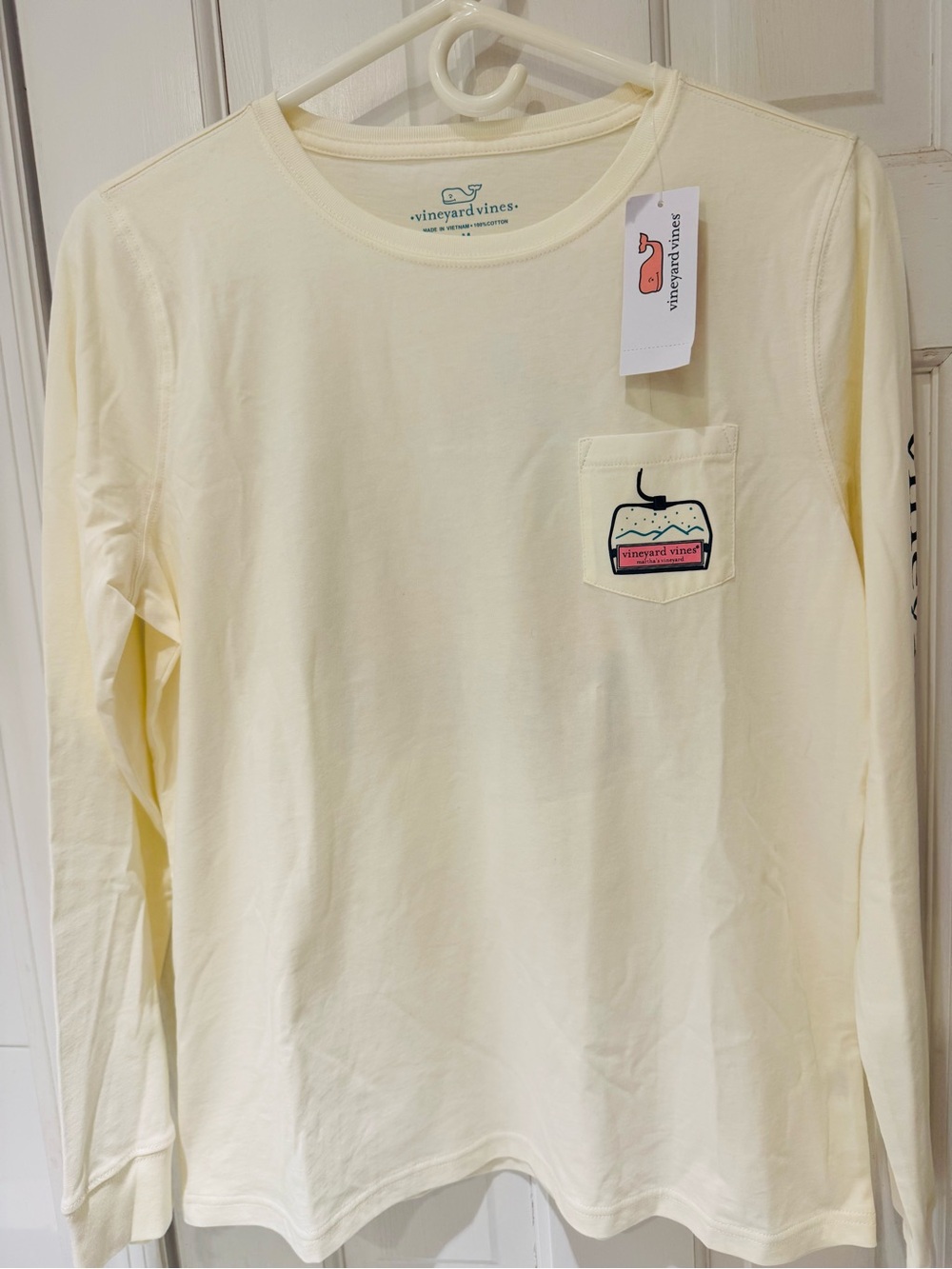 NWT Vineyard Vines Ski Lift Logo Box Long Sleeve Pocket Tee Women M Marshmallow